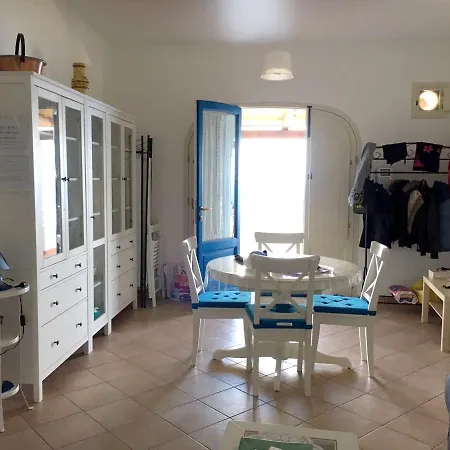 2 Bedrooms House With Sea View Enclosed Garden And Wifi At Holiday home *